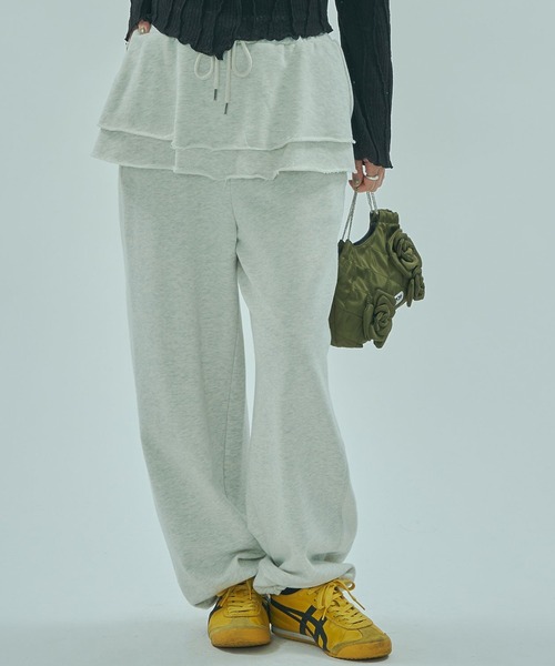 ROSE BUD(ローズバッド)の「SKIRTED SWEATPANTS(その他パンツ・レディース・グレー/ブラック・ONE SIZE)」の1枚目の写真