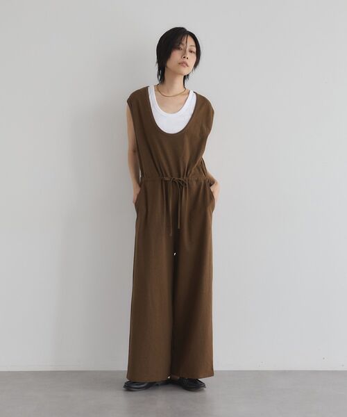 GARAGE OF GOOD CLOTHING（ガレージオブグッドクロージング）の「【日本製】Uネックオールインワン（サロペット/オーバーオール・レディース・ブラウン/チャコールグレー・FREE）」の8枚目の写真
