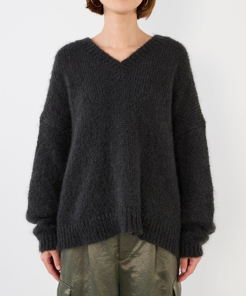 MICA&DEAL（マイカ＆ディール）の「キッドモヘアVネックプルオーバー（ニット/セーター・レディース・ライトピンク/グリーン/スミクロ/ベージュ・FREE）」の12枚目の写真