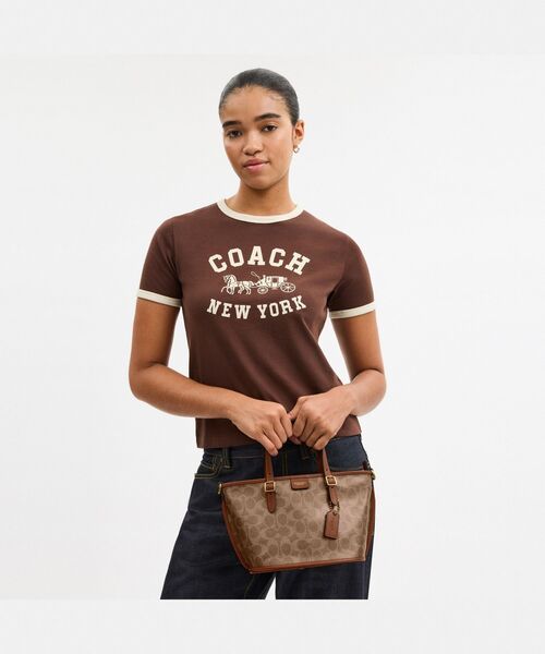 COACH(コーチ)の「タクシー トート バッグ 21・シグネチャー キャンバス(ショルダーバッグ・レディース・ベージュ系その他・ONE)」の6枚目の写真