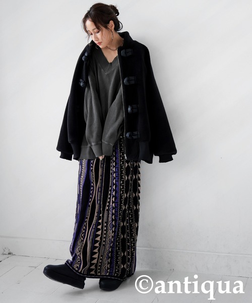 antiqua（アンティカ）の「ピグメント加工 鬼ワッフル Vネックプルオーバー（Tシャツ/カットソー・レディース・ブラック/パープル/スミクロ/グレイッシュベージュ・ONESIZE）」の11枚目の写真