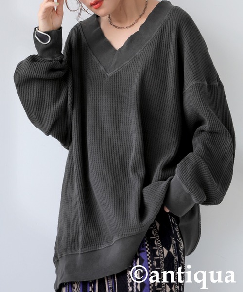 antiqua（アンティカ）の「ピグメント加工 鬼ワッフル Vネックプル