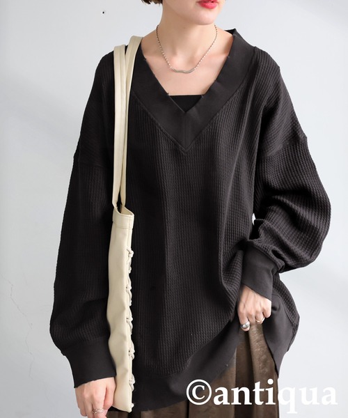 antiqua（アンティカ）の「ピグメント加工 鬼ワッフル Vネックプルオーバー（Tシャツ/カットソー・レディース・ブラック/パープル/スミクロ/グレイッシュベージュ・ONESIZE）」の10枚目の写真