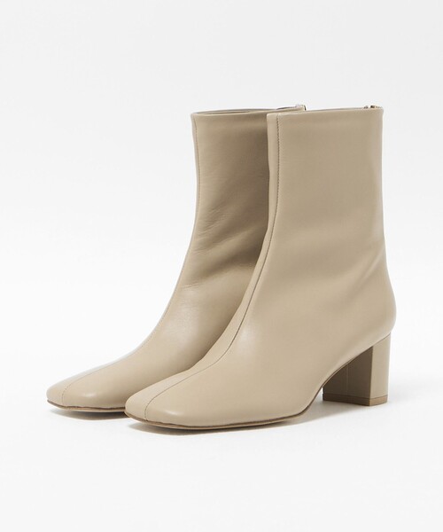 ODETTE E ODILE（オデットエオディール）の「スクエアセンターシーム ショートブーツ55↑（ブーツ・レディース・ブラック/ダークブラウン/ベージュ・24.5cm/23cm/22cm/22.5cm/25cm/23.5cm/24cm）」の7枚目の写真