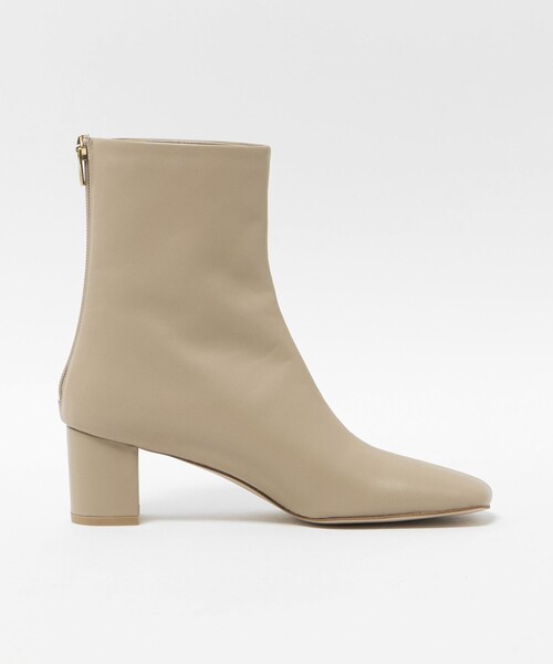 ODETTE E ODILE（オデットエオディール）の「スクエアセンターシーム ショートブーツ55↑（ブーツ・レディース・ブラック/ダークブラウン/ベージュ・24.5cm/23cm/22cm/22.5cm/25cm/23.5cm/24cm）」の9枚目の写真