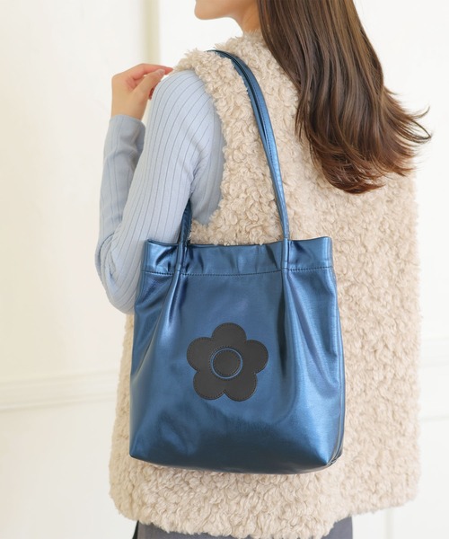 MARY QUANTアミコミデイジーポイント 2WAYミニトート（パールブルー） MARY QUANT（マリークワント） アミコミデイジーポイント 2WAY