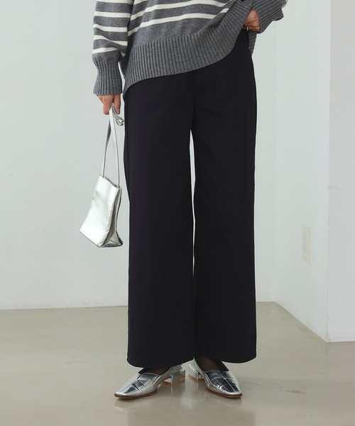 CROSS FUNCTION（クロスファンクション）の「《ストレッチ》エブ楽 裏起毛ワイドストレートパンツ【CROSS FUNCTION/クロスファンクション】（その他パンツ・レディース・ネイビー/ブルー/ブラック/ライトベージュ・S/LL/L/M）」の2枚目の写真