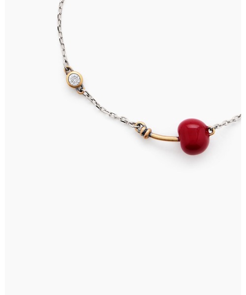 MARC JACOBS（マークジェイコブス）の「CHERRY CRYSTAL SLIDER BRACELET/ザ チェリー スライダー ブレスレット（ブレスレット・レディース・シルバー系その他2・ONE SIZE）」の3枚目の写真