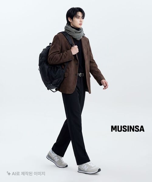 MUSINSA STANDARD（ムシンサスタンダード）の「[シティレジャー] リップストップカーブドポケットハイキングバックパック [ブラック]（バックパック/リュック・レディース・その他・FREE）」の15枚目の写真