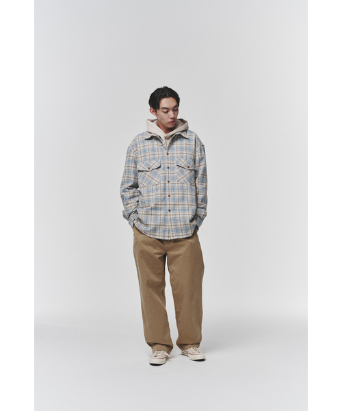 HISHANDER（ヒズハンダー）の「[O.F.C] OFFICER WIDE CHINO PANTS [Beige]（その他パンツ・メンズ・その他・3）」の3枚目の写真