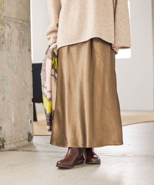 studio CLIP（スタディオクリップ）の「【WEB限定】サテンナロースカート（スカート・レディース・アイボリー/ドット/モカ・FREE）」の3枚目の写真