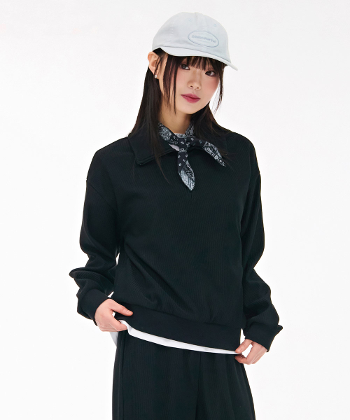 CHASECULT(チェイスカルト)の「レディースリブ半ジップスウェットTシャツ-ブラック(スウェット・レディース・ブラック・90/85)」の3枚目の写真