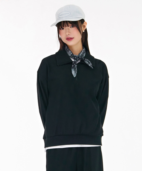 CHASECULT(チェイスカルト)の「レディースリブ半ジップスウェットTシャツ-ブラック(スウェット・レディース・ブラック・90/85)」の4枚目の写真