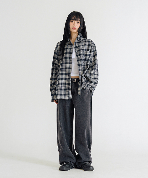 LEMAIN SECOND（リメインセカンド）の「ナチュラルウォッシングワイドデニムパンツ[黒青]（デニムパンツ・レディース・その他・X-LARGE/SMALL/MEDIUM/LARGE）」の14枚目の写真