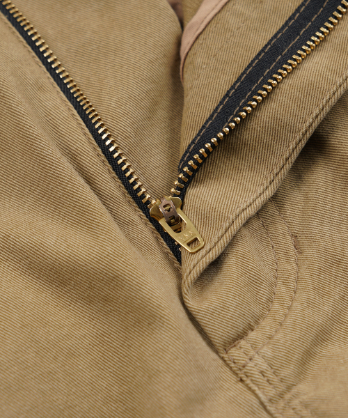 FRIZMWORKS(フリズムワークス)の「WASHED COTTON ZIP CARGO SHORTS _ BEIGE(その他パンツ・メンズ・その他・LARGE/SMALL/MEDIUM)」の6枚目の写真