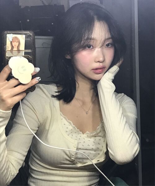 MOAA（モア）の「フローラルレイヤードスリーブ (ホワイト)（Tシャツ/カットソー・レディース・その他・SMALL/MEDIUM）」の8枚目の写真