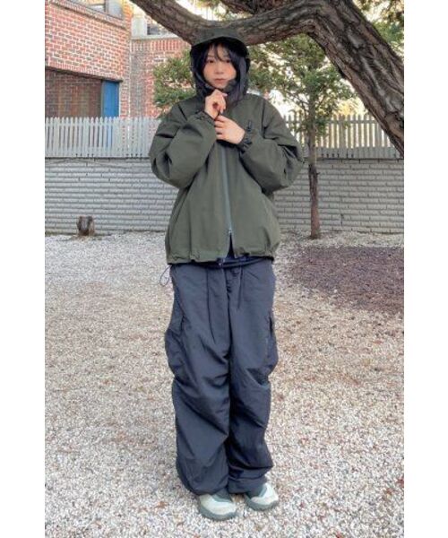NOMANUAL(NOMANUAL)の「PENON WIND SHELL - KHAKI(ナイロンジャケット・レディース・その他・SMALL/MEDIUM/LARGE/X-LARGE)」の20枚目の写真