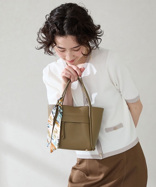 MISCH MASCH(ミッシュマッシュ)の「スカーフ付きハンドバッグ(ハンドバッグ・レディース・ブラック/アイボリー/ベージュ/イエロー/グリーン・フリ-)」の14枚目の写真