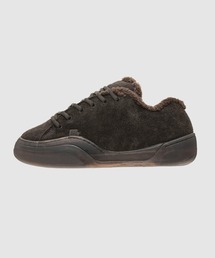 ERL（イーアールエル）の「UNISEX SUEDE VAMP SNEAKERS（スニーカー・メンズ）」