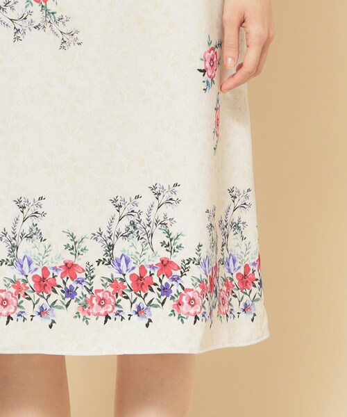 co creation and yours／SS～L】オリエンタル柄パネルスカート
