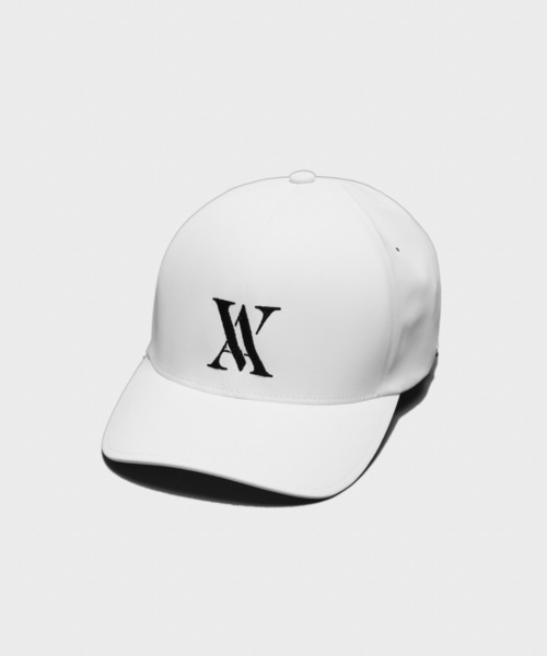 VANQUISH（ヴァンキッシュ）の「VANQUISH / ヴァンキッシュ モノグラム VA ロゴキャップ [VYA001]（キャップ・メンズ・ブラック×ゴールド・M/L）」の2枚目の写真