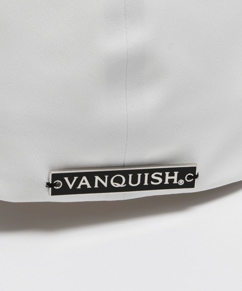 VANQUISH（ヴァンキッシュ）の「VANQUISH / ヴァンキッシュ モノグラム VA ロゴキャップ [VYA001]（キャップ・メンズ・ブラック×ゴールド・M/L）」の6枚目の写真