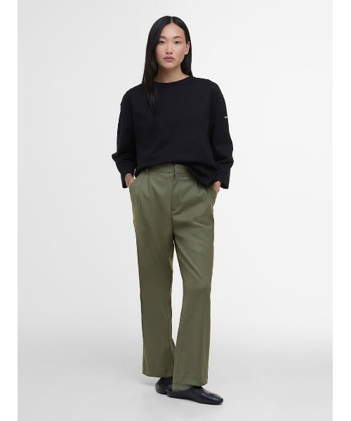Barbour(バブアー)の「Roselyn ワイド トラウザーズ(レディース)(スラックス・レディース・グリーン・SMALL/MEDIUM)」の2枚目の写真