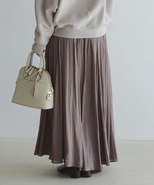 Noble（ノーブル）の「割線シフォンギャザースカート（スカート・レディース・ホワイト/チャコールグレー/サックスブルー・FREE）」の11枚目の写真