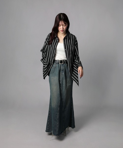aimoha（アイモハ）の「ストライプBIGシャツ（シャツ/ブラウス・レディース・オフホワイト/ブラック/ベージュ・FREE）」の13枚目の写真