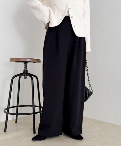 fredy emue(フレディエミュ)の「【セットアップ対応】パウダリーツイルイージーセミワイドパンツ(その他パンツ・レディース・ブラック/ベージュ/ネイビー・38/36)」の4枚目の写真