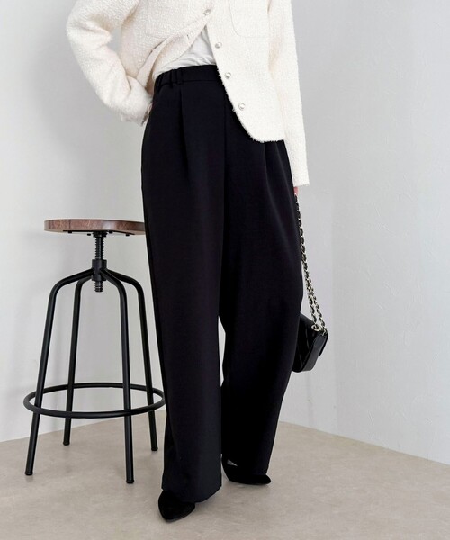 fredy emue(フレディエミュ)の「【セットアップ対応】パウダリーツイルイージーセミワイドパンツ(その他パンツ・レディース・ブラック/ベージュ/ネイビー・38/36)」の6枚目の写真