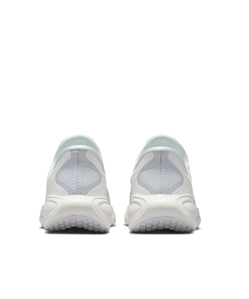 NIKE（ナイキ）の「ナイキ NIKE ナイキ レボリューション 8 イージーオン（スニーカー・メンズ・ブルー・28.0cm/27.0cm/26.0cm/25.0cm/27.5cm/26.5cm/25.5cm）」の6枚目の写真