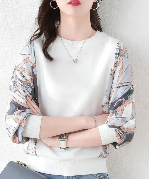 ONEP STAR(ワンピスター)の「プリント袖切替トップス(Tシャツ/カットソー・レディース・ホワイト/ベージュ/ネイビー/グレー・MEDIUM/X-LARGE/LARGE)」の2枚目の写真
