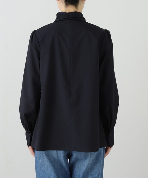 La TOTALITE(ラトータリテ)の「【洗える】ボータイ2WAYブラウス(シャツ/ブラウス・レディース・ネイビー/ホワイト・FREE)」の3枚目の写真