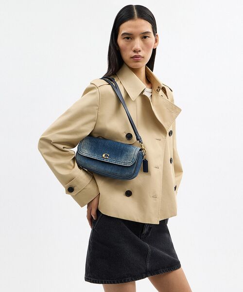 COACH(コーチ)の「ブルック フラップ チェーン バッグ・ラブド デニム(ショルダーバッグ・レディース・ブルー系その他・ONE)」の9枚目の写真