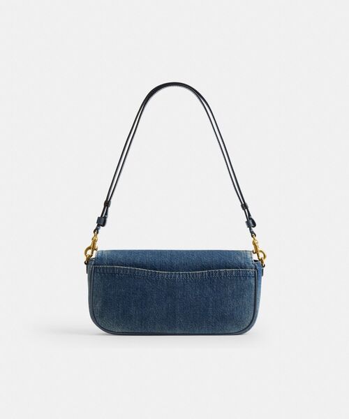 COACH(コーチ)の「ブルック フラップ チェーン バッグ・ラブド デニム(ショルダーバッグ・レディース・ブルー系その他・ONE)」の6枚目の写真