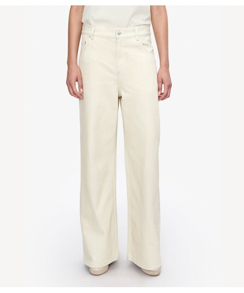 A.P.C.（アーペーセー）の「JEAN CLYDE FEMME（デニムパンツ・レディース・ホワイト系その他・26/25）」の4枚目の写真