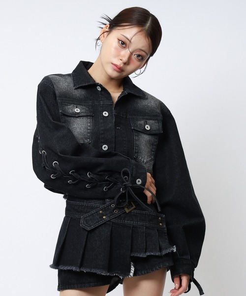 SPIRALGIRL（スパイラルガール）の「レースアップデニムショートジャケット（デニムジャケット・レディース・ブルー/ブラック・FREE）」の2枚目の写真