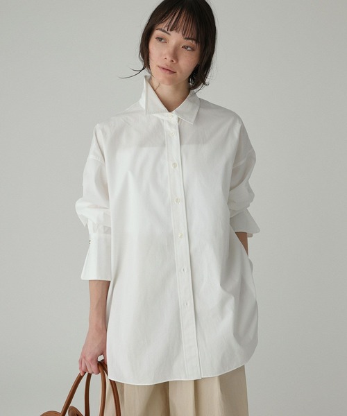 BABYLONE（バビロン）の「コットンオーバーシャツ（シャツ/ブラウス・レディース・サックスブルー/ベージュ/ピンク/ホワイト・フリー）」の5枚目の写真