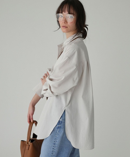 BABYLONE（バビロン）の「コットンオーバーシャツ（シャツ/ブラウス・レディース・サックスブルー/ベージュ/ピンク/ホワイト・フリー）」の6枚目の写真