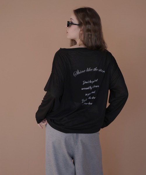 Mili affinity(ミリアフィニティー)の「バックプリント2WAYワンショルシアーTシャツ(Tシャツ/カットソー・レディース・ベージュ/ピンク/ブラック/オフホワイト/グレー・FREE)」の17枚目の写真