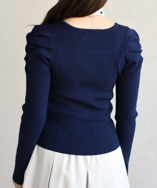 31 Sons de mode(トランテアン ソン ドゥ モード)の「2026春夏新作 スカーフ付きスクエアニット(ニット/セーター・レディース・ネイビー/オフホワイト/ブルー・フリ-)」の14枚目の写真