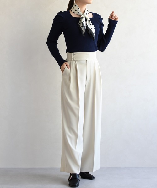 31 Sons de mode(トランテアン ソン ドゥ モード)の「2026春夏新作 スカーフ付きスクエアニット(ニット/セーター・レディース・ネイビー/オフホワイト/ブルー・フリ-)」の20枚目の写真