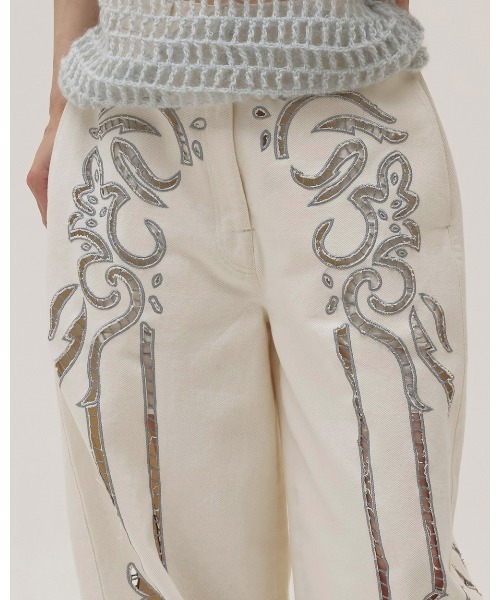 TODAYFUL(トゥデイフル)の「Cut Lace Twill Pants(デニムパンツ・レディース・キナリ/ブラック・38inch/36inch)」の16枚目の写真