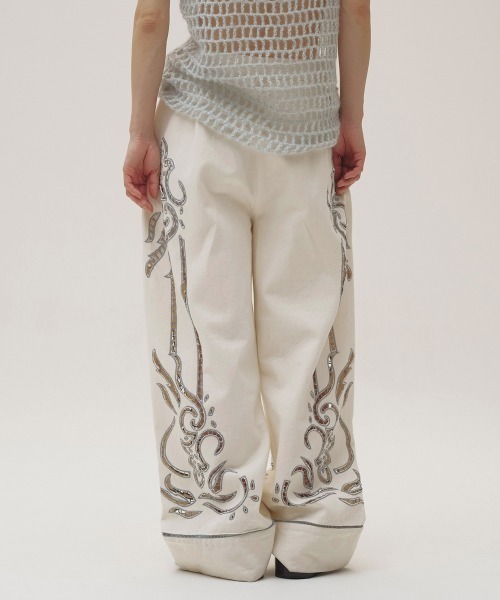 TODAYFUL(トゥデイフル)の「Cut Lace Twill Pants(デニムパンツ・レディース・キナリ/ブラック・38inch/36inch)」の18枚目の写真