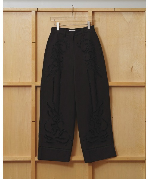 TODAYFUL(トゥデイフル)の「Cut Lace Twill Pants(デニムパンツ・レディース・キナリ/ブラック・38inch/36inch)」の21枚目の写真