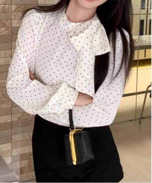 Per sist ence（パーシエンス）の「ドットリボンハイネックブラウス（シャツ/ブラウス・レディース・ブラック/ホワイト・MEDIUM/LARGE/SMALL）」の7枚目の写真