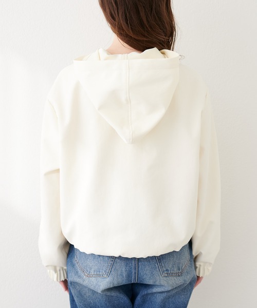 natural couture(ナチュラルクチュール)の「フード付きショート丈ブルゾン(ブルゾン・レディース・ブラウン/アイボリー/カーキ/スミクロ・FREE)」の15枚目の写真