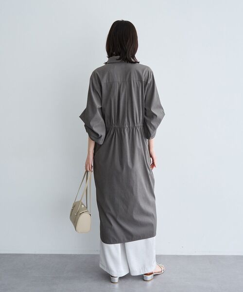 YECCA VECCA（イェッカヴェッカ）の「【UVカット】2way袖バルーンワンピース（シャツワンピース・レディース・ライトベージュ/グリーン系その他3/ラベンダー/チャコールグレー・FREE）」の19枚目の写真