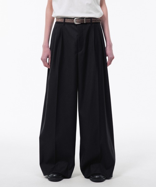 CAMPHOR WOOD(カンファーウッド)の「3 TUCK WIDE BAGGY SLACKS / 3タックワイドバギースラックス(スラックス・メンズ・ブラック/グレー/グレー系1・SMALL/MEDIUM/LARGE)」の1枚目の写真